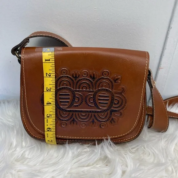 Patricia Nash . - Picture 7 of 8